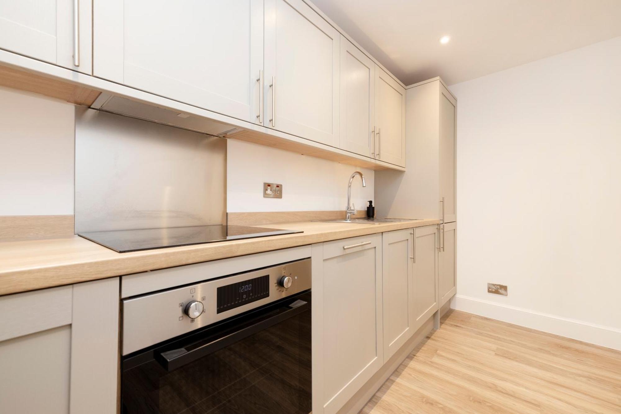 Joivy 3Br Flat In Haymarket With Free Parking Edinburgh Dış mekan fotoğraf